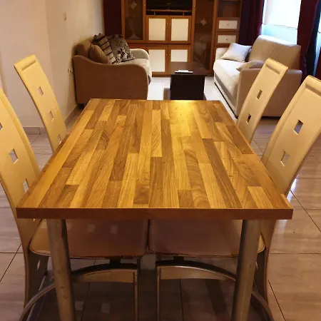 Apartmán Cozy Traditional Amigdhaleon